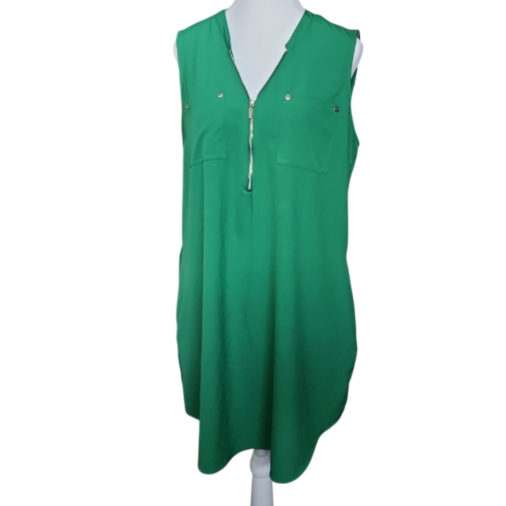New York & Company Women Green Casual Dress L